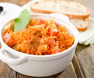 Sweet & Brown Sauerkraut
