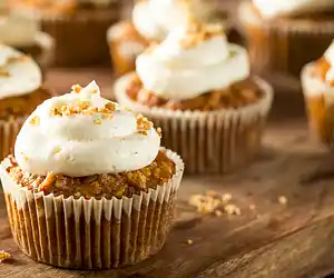 Low Fat Carrot Cake Muffins