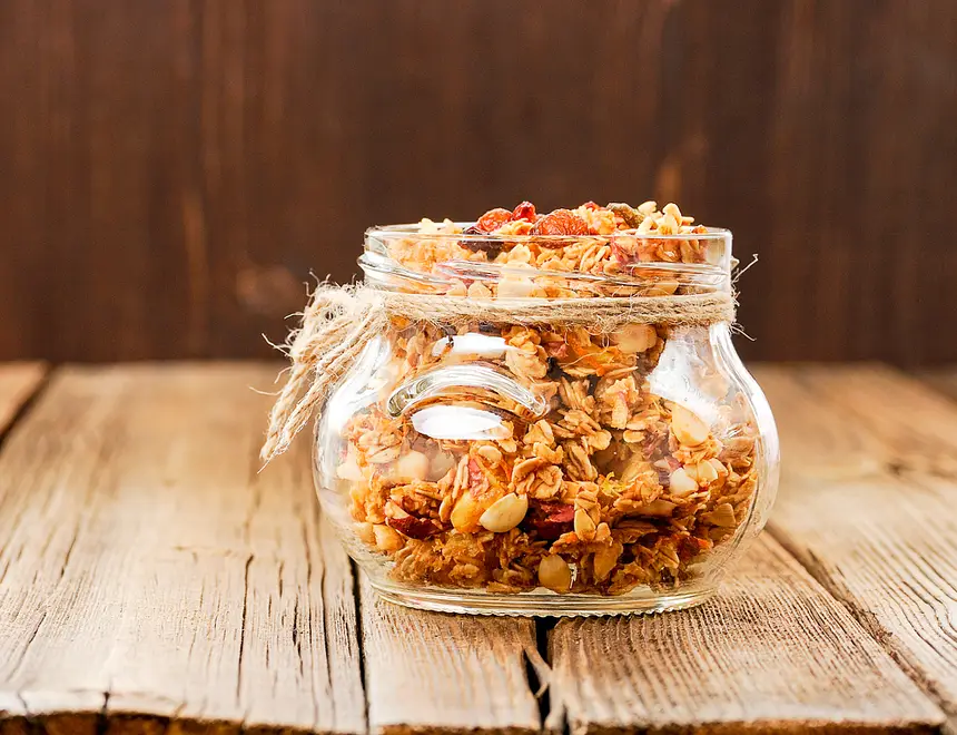 Chunky Date, Coconut & Almond Granola
