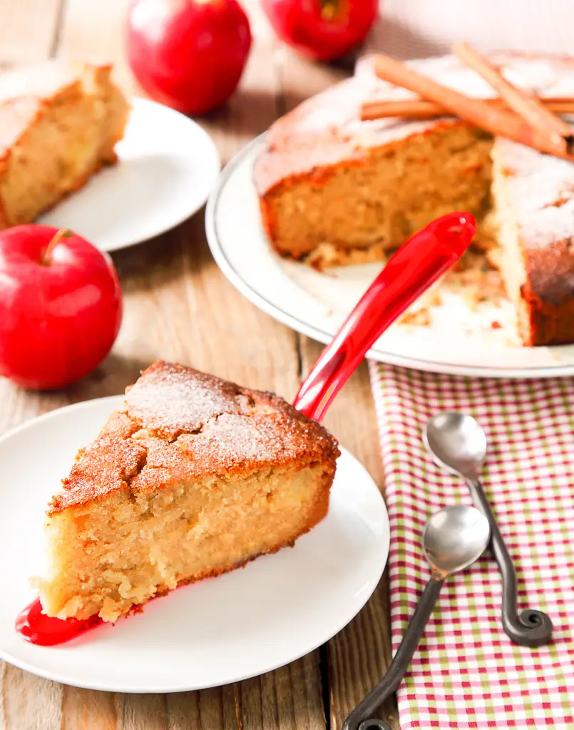 Sourdough Applesauce Cake