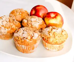 Curly Maple's Applesauce Muffins
