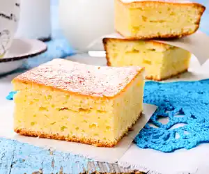 Applesauce Cake Squares