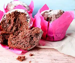 Applesauce Brownie Cupcakes 