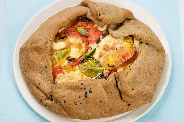 Black Olive Savory Crust