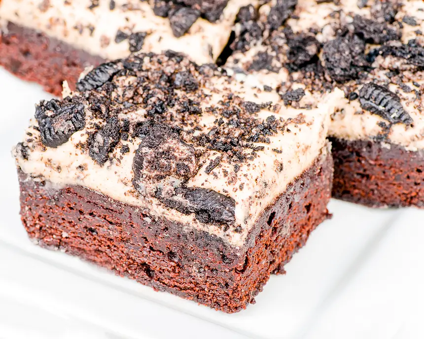 Brownie Oreo Cheesecake Bars