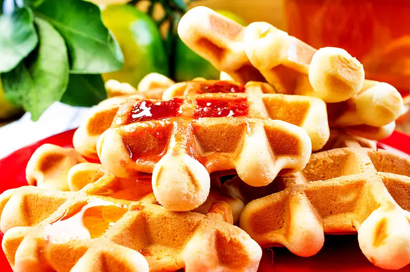 Buttermilk Waffles with Raspberry Sauce