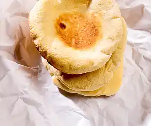 Delicious Whole Wheat Pita Bread