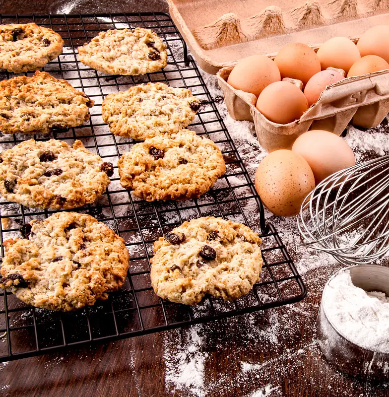 Delicious Spice Oatmeal Raisin Cookies