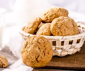 Mom's Best Oatmeal Cookies
