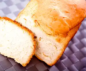Applesauce Classic White Bread