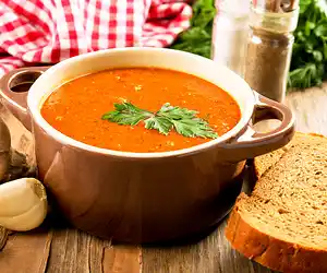 Mom's Leek & Tomato Soup
