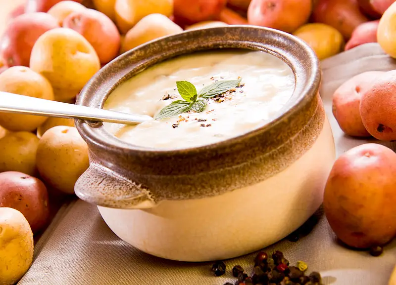 Roasted Garlic Potato Soup