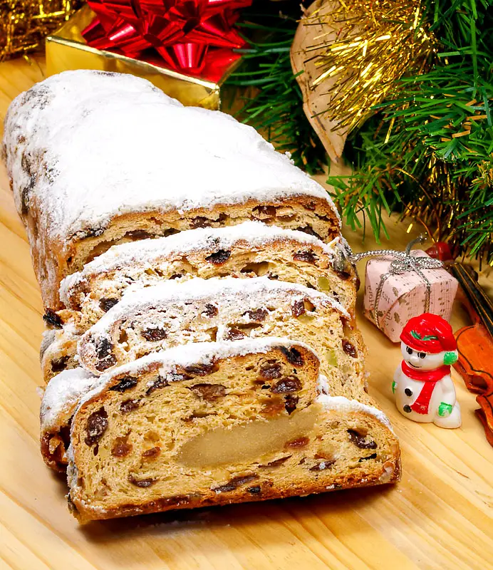 Dark Christmas Cake