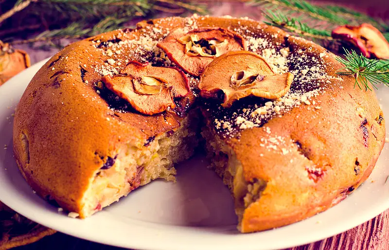 Mom's Apple Brandy Cake