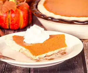 Halloween Pumpkin Pie