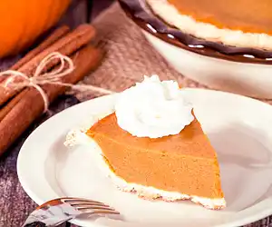 Mom's Pumpkin Chiffon Pie