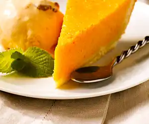 Yummy Pumpkin Chiffon Pie