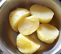 Indian Aloo Tikki – Simple & Stuffed
