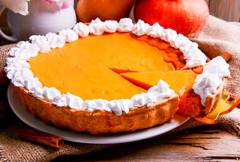 Pumpkin Pie with Ginger Cookie Crust