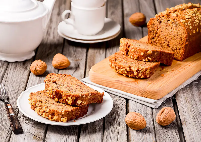 Buttermilk Oatmeal Banana Nut Bread