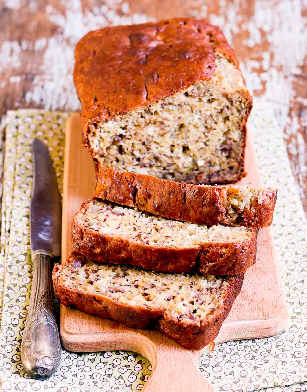 Moist Dried Fruit Banana Bread 