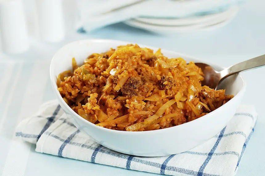 Easy Ground Beef n' Cabbage Skillet