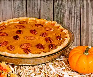 Nancy Reagan's Pumpkin Pecan Pie