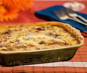 Cheesy Spaghetti Squash Gratin with Fresh Basil