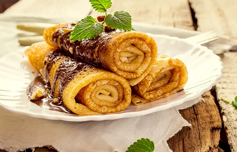 Cottage Cheese Filled Blintzas