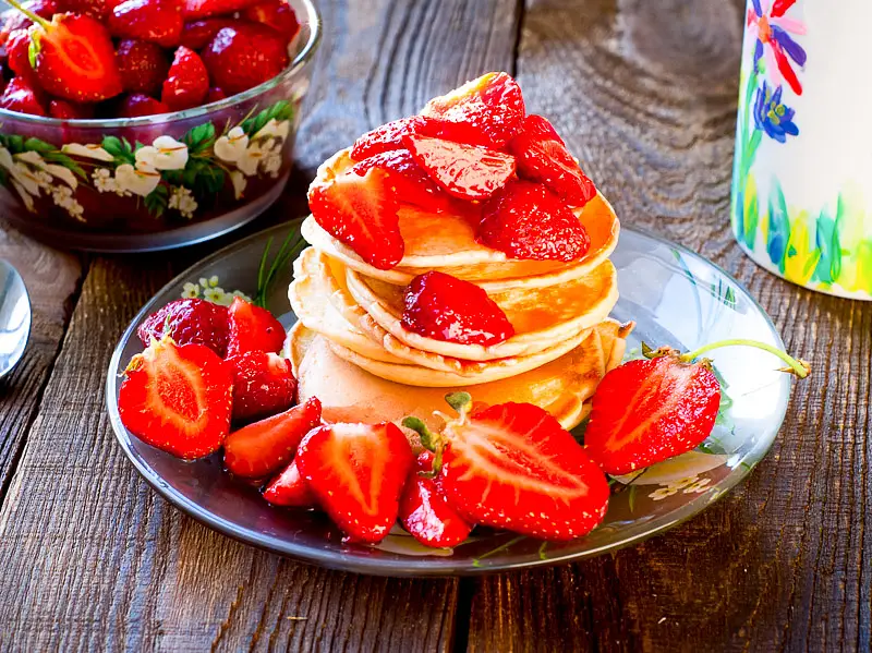 Best Applesauce Pancakes