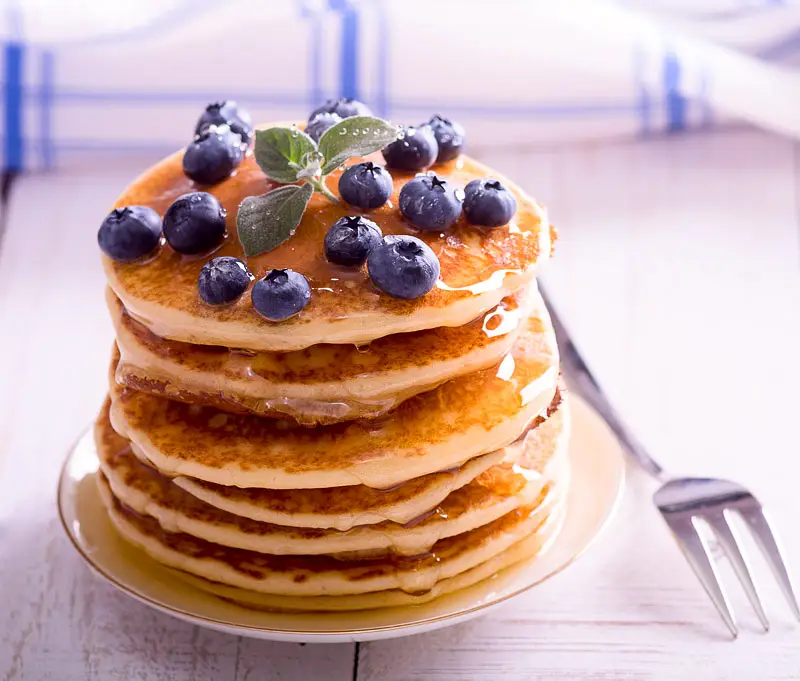Buttermilk Whole Grain Pancakes