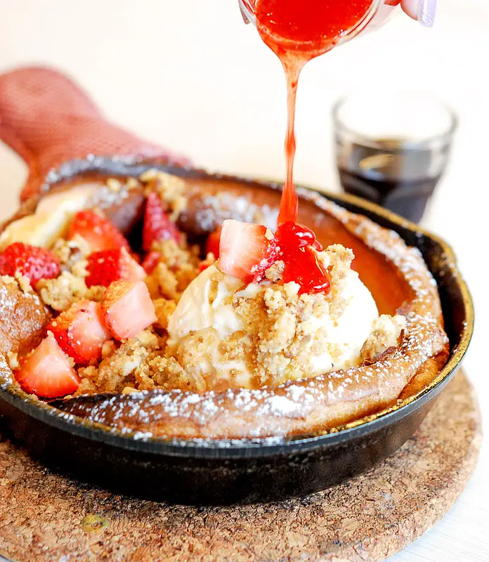 Fruity German Oven Pancakes