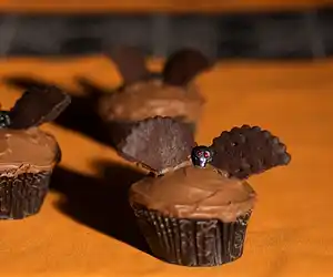 Halloween Bat Cupcakes