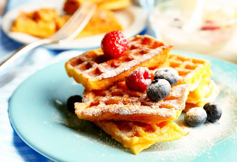 Wholegrain Waffles with Flaxseeds