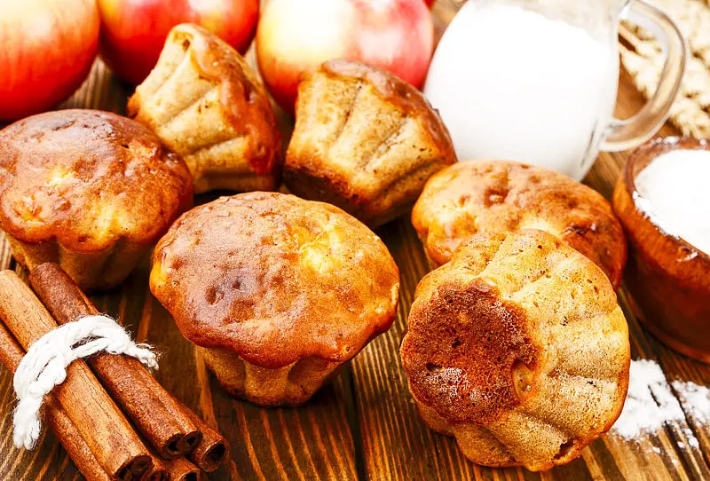 Apple & Oat Bran Muffins (Ovo Lacto)