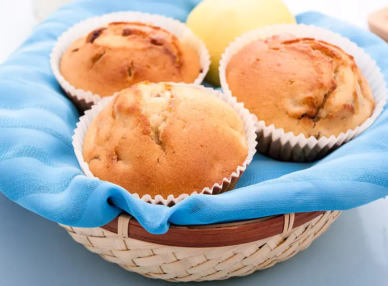 Moist Pillowy Applesauce Muffins