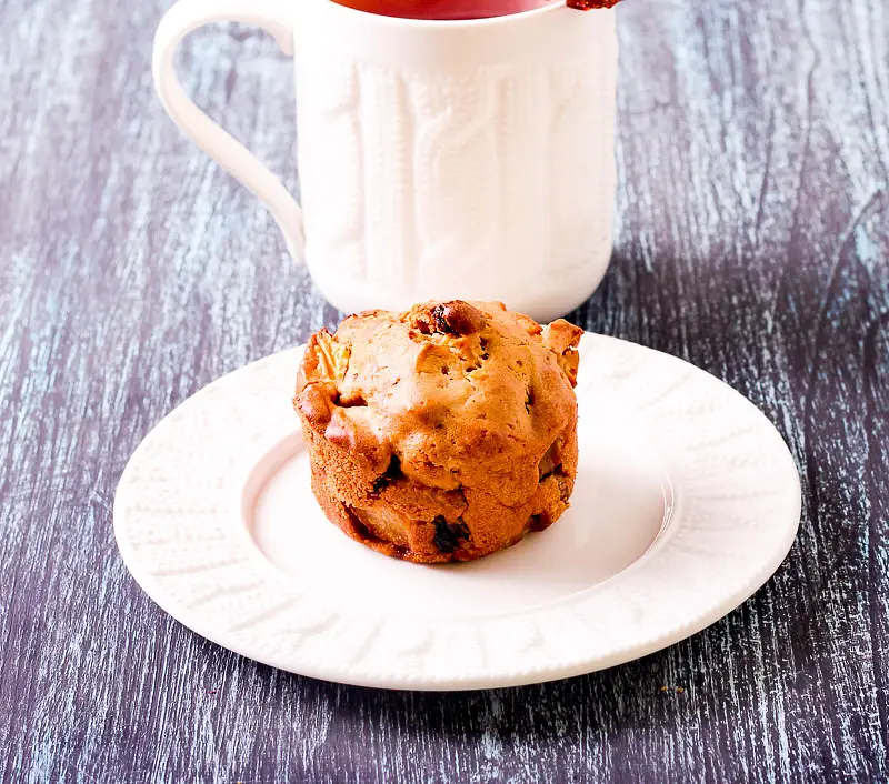 Applesauce Spice Muffins