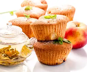 Fresh Apple Muffins - Low-Calorie
