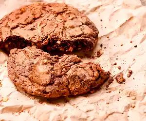 Famous Amos Chocolate Chip Cookies