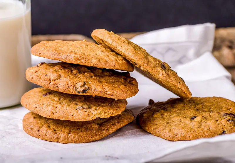 Tom's Oatmeal Peanut Butter Chocolate Cookies