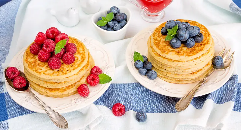 Honey Whole Wheat Honey Pancakes