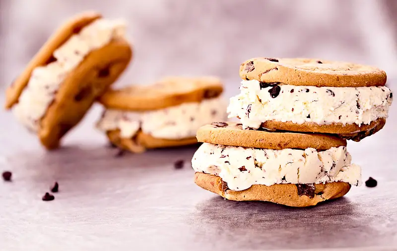 Grooms Cake Ice Cream Sandwiches