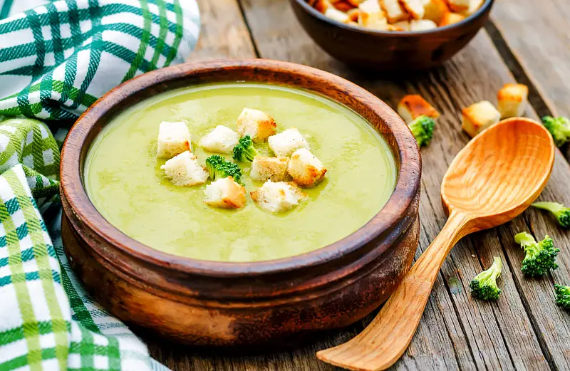 Mom's Cream of Broccoli & Pea Soup