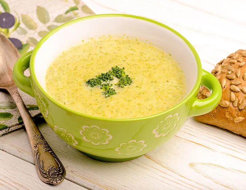 Vegan Cream of Broccoli Soup
