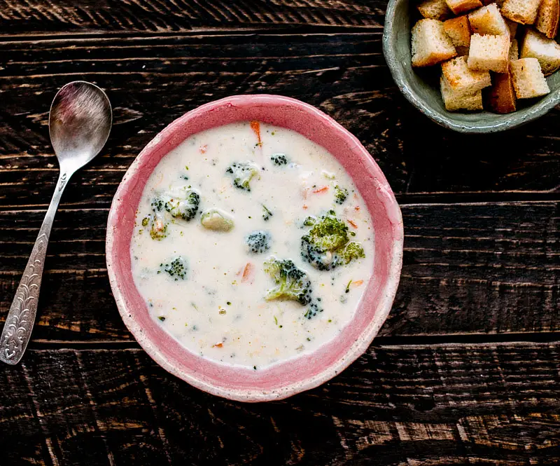 Cream Cheese Broccoli Onion Soup