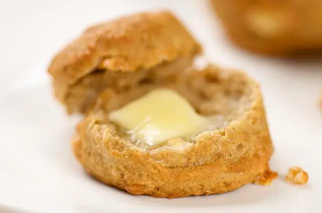 Yogurt Cheddar Scones