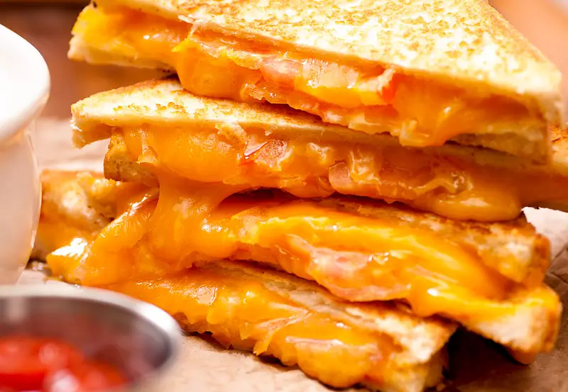 Easy Grilled Cheese Sandwich