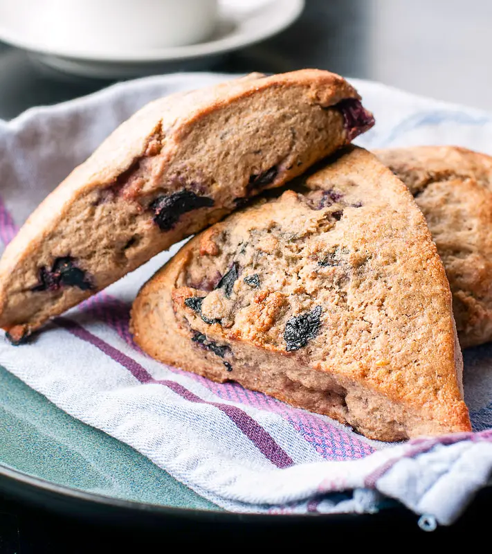Whole Wheat Blackberry Ricotta Scones