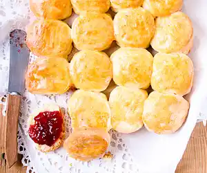 Alice's Bisquick Buttermilk Biscuits