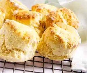 Breakfast Easy Buttermilk Biscuits